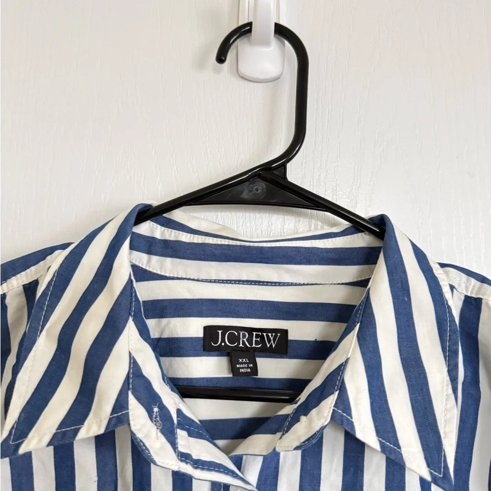 J. Crew Étienne cropped button-up shirt in striped cotton poplin - Picture 4 of 7